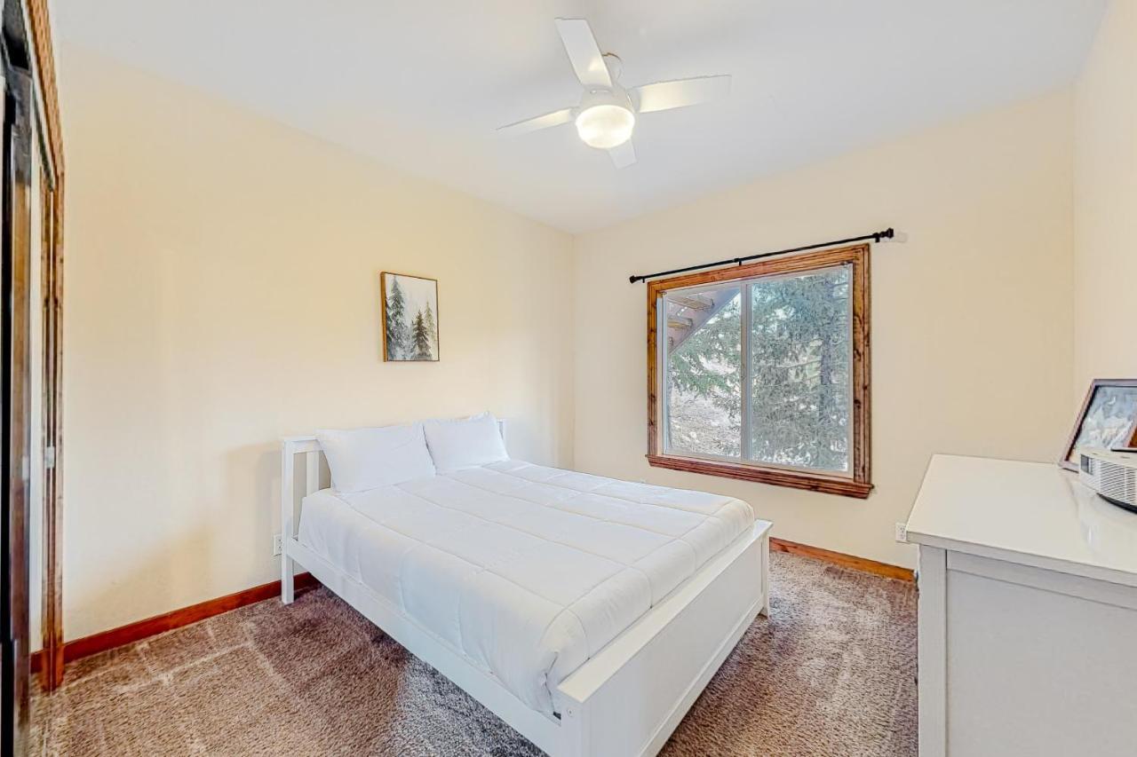 Deer Mountain Villa Lake Arrowhead Exterior photo